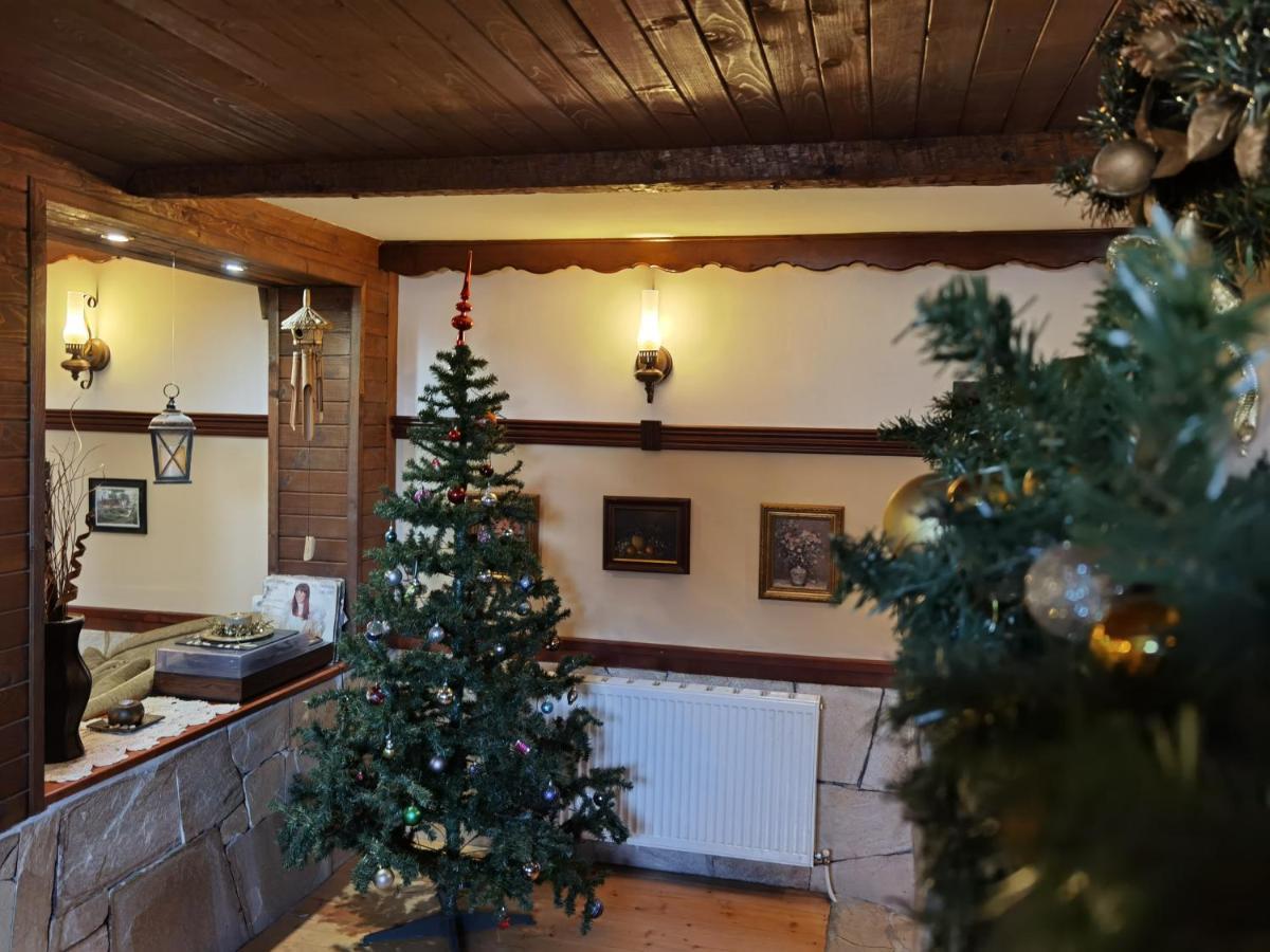 Mira Guest House Dobrinichte Extérieur photo