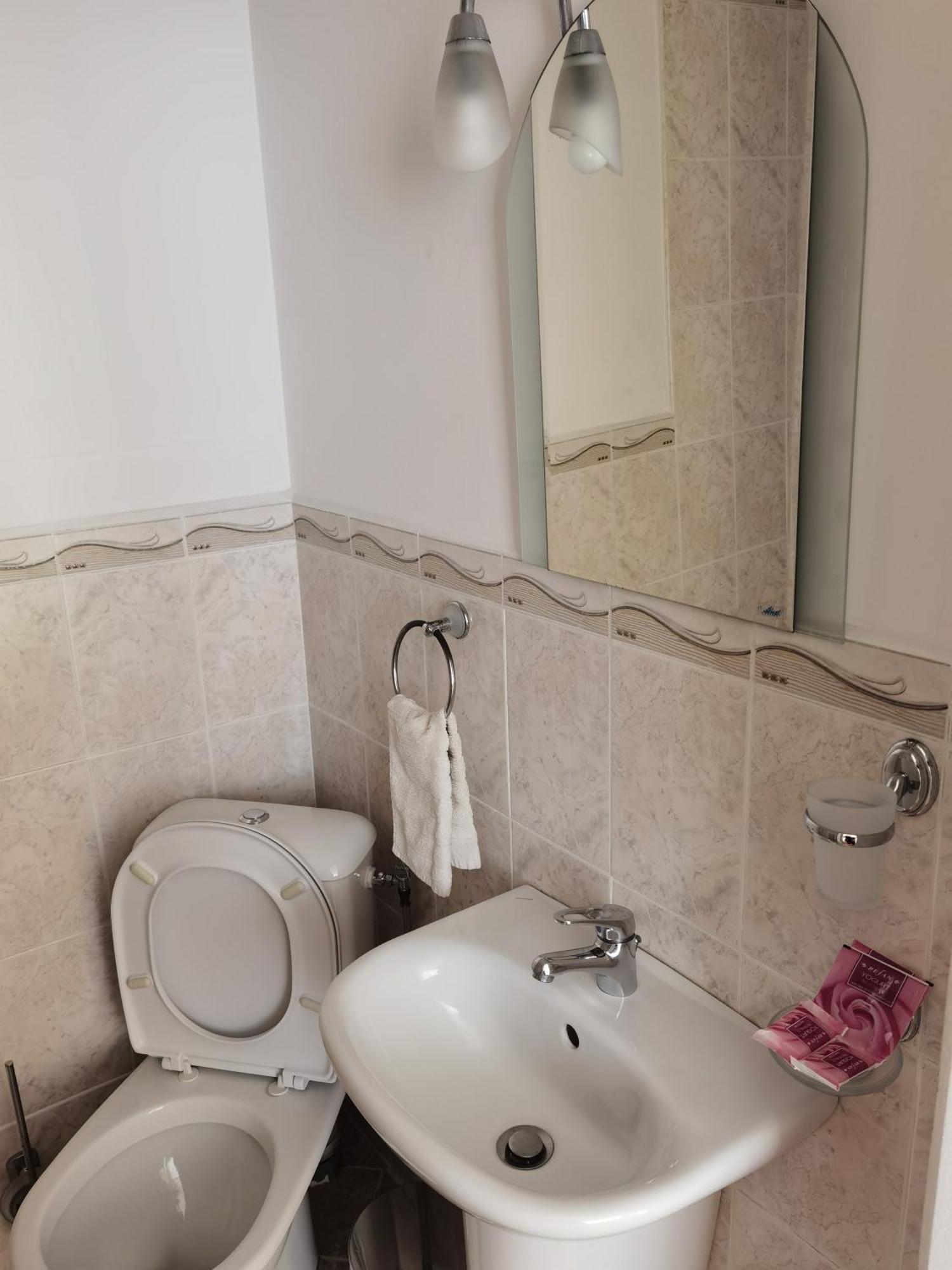 Mira Guest House Dobrinichte Chambre photo