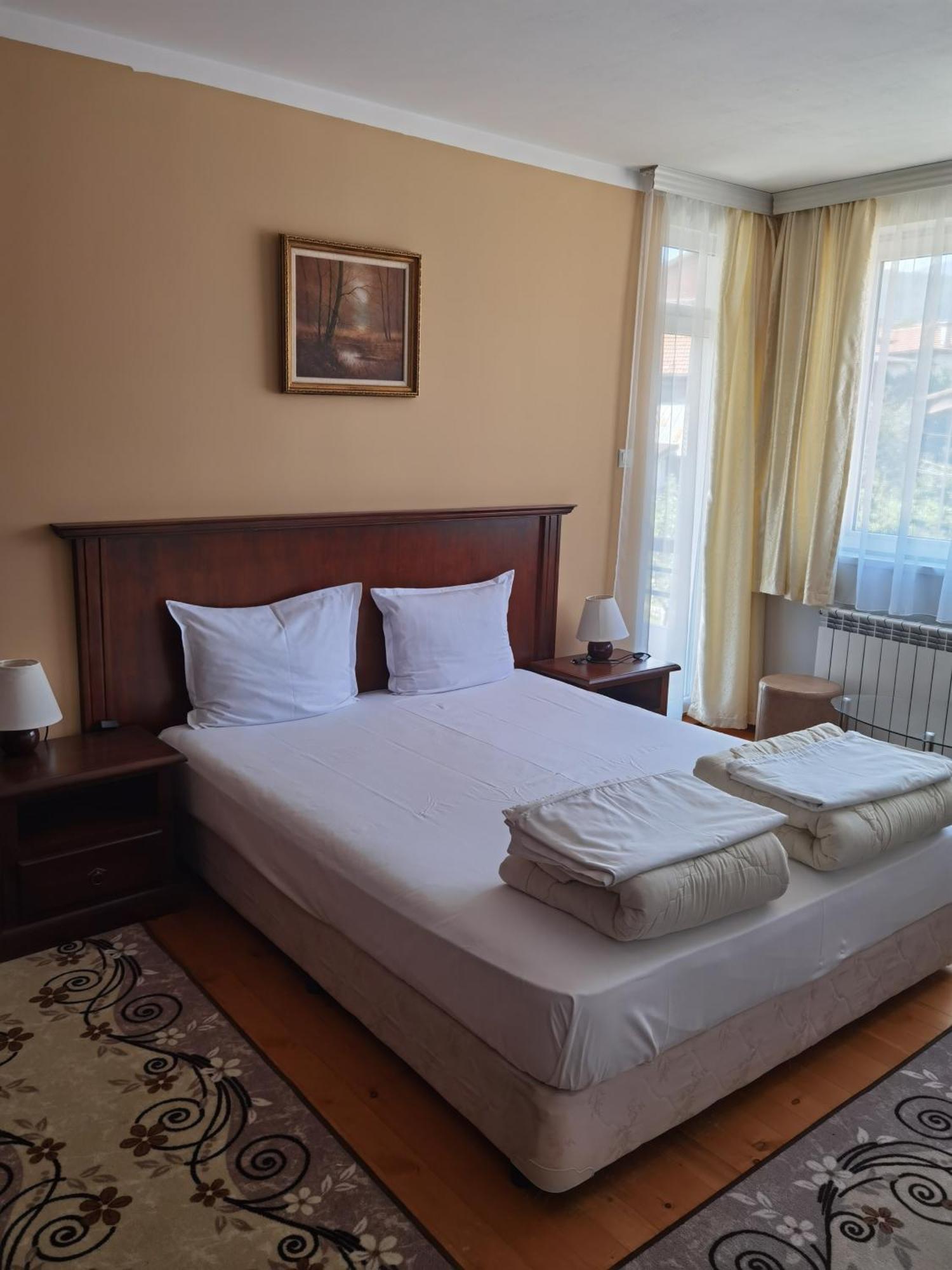 Mira Guest House Dobrinichte Chambre photo
